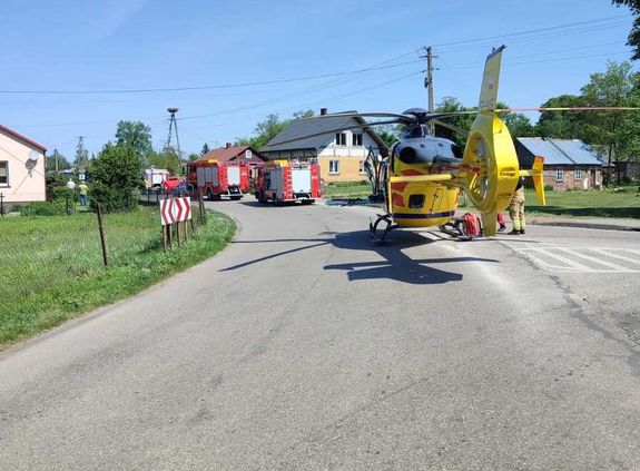 helikopter na miejscu wypadku